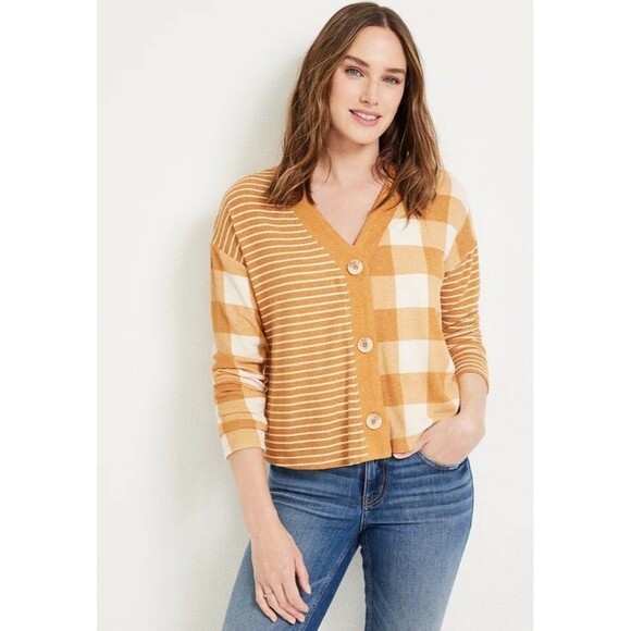 Maurices Mixer Cardigan Size Large Tan White Plaid Striped Long Sleeve - Picture 2 of 10